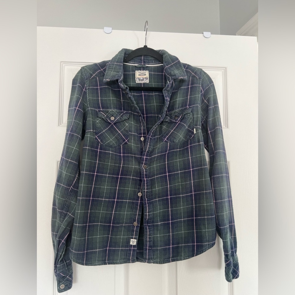 Aritzia TNA Dark Green and Pink Plaid Shirt size M
